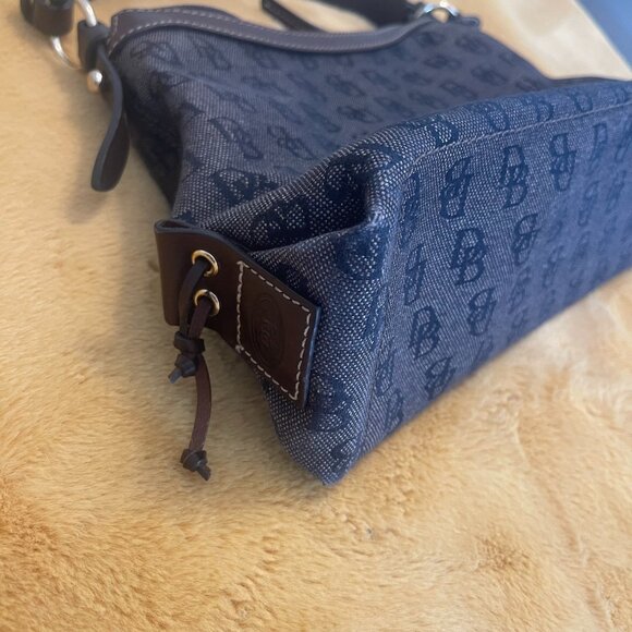 Dooney and Bourke handbag/shoulder bag monogram canvas - Picture 10 of 14